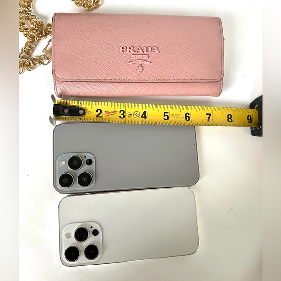 💯 PRADA Logo Plate Pale Pink Saffiano Leather Wallet on Chain w/ auth cert - Picture 10 of 13
